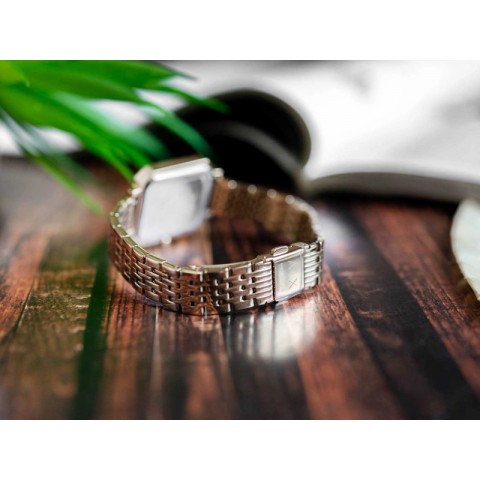 Жіночий годинник ARMANI EXCHANGE AX5725 Leila
