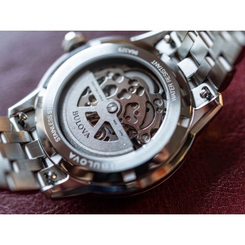 Чоловічий годинник BULOVA 96A329 Sutton