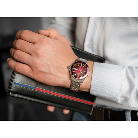 Чоловічий годинник BULOVA 98B472 Marine Star Series B