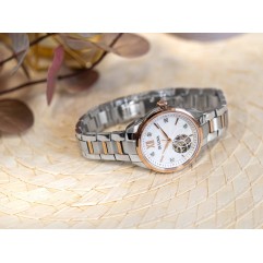 Жіночий годинник BULOVA 98P170