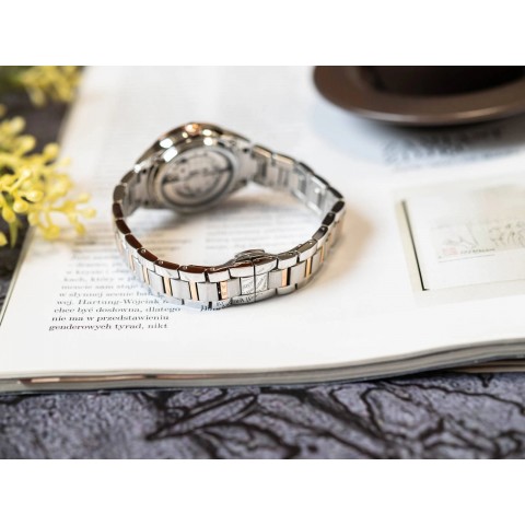 Жіночий годинник BULOVA 98P170