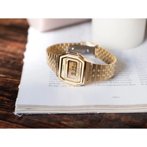 Годинник CASIO A1000G-9EF
