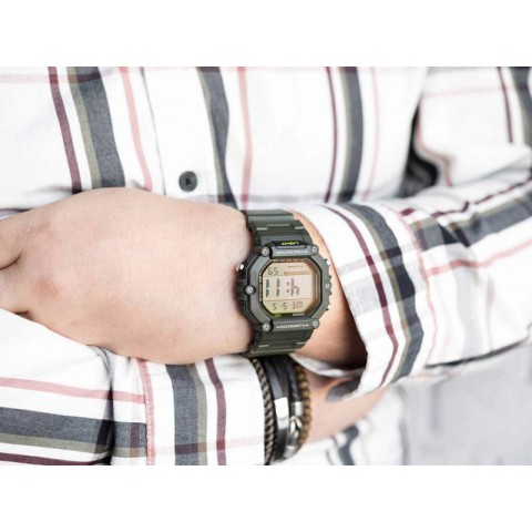 Чоловічий годинник CASIO AE-1600HX-3AVEF