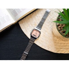 Годинник CASIO AQ-240E-4AEF Vintage Collection