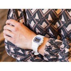 Жіночий годинник CASIO BABY-G BGD-565SC-2BER