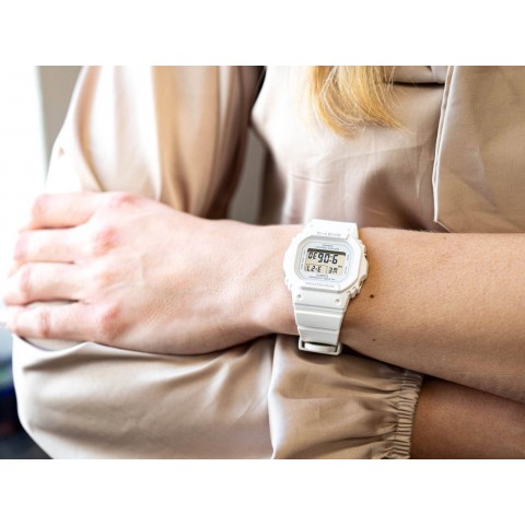 Жіночий годинник CASIO BABY-G BGD-565U-7ER