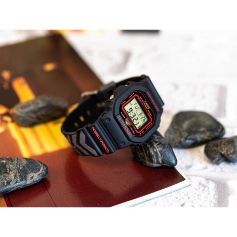 Чоловічий годинник CASIO G-SHOCK DW-5600KH-1ER Kelvin Hoefler