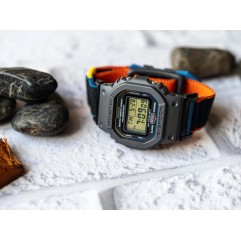 Чоловічий годинник CASIO G-SHOCK DW-5600MNC-8A2ER
