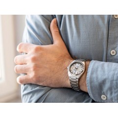 Чоловічий годинник CASIO Edifice EFB-109D-7AVEF