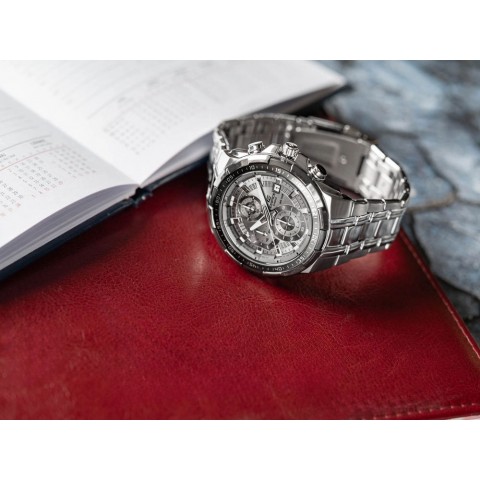 Чоловічий годинник CASIO Edifice EFR-539DE-8AVUEF