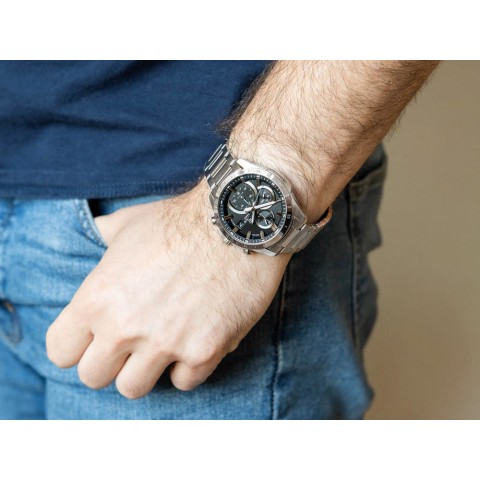 Чоловічий годинник CASIO Edifice EFR-571D-1AVUEF