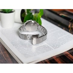 Чоловічий годинник CASIO Edifice EFR-571D-1AVUEF