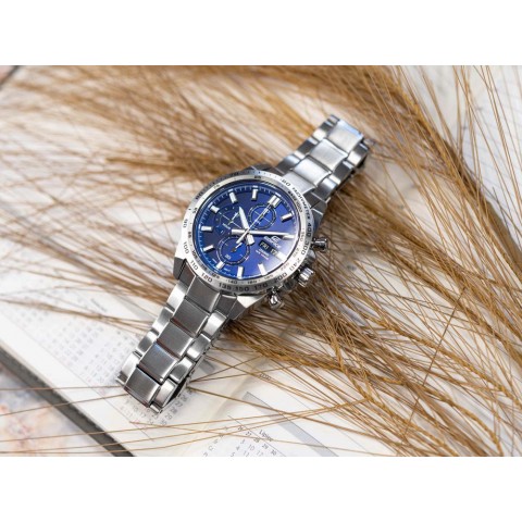 Чоловічий годинник CASIO Edifice EFR-574D-2AVUEF