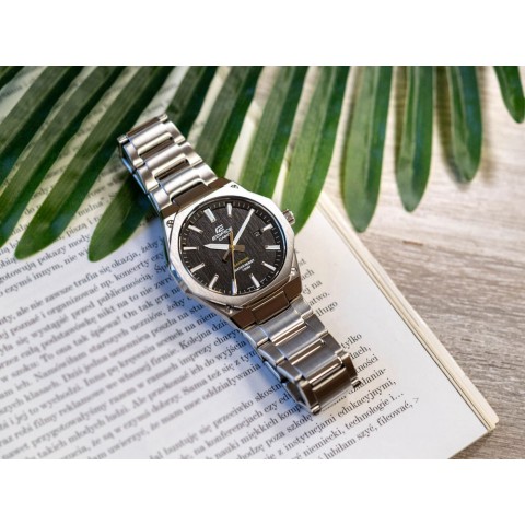 Чоловічий годинник CASIO Edifice EFR-S108D-1AVUEF