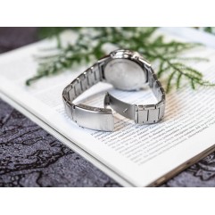 Чоловічий годинник CASIO Edifice EFV-C120D-1AEF