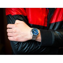 Чоловічий годинник CASIO Edifice EFV-C120D-2AEF