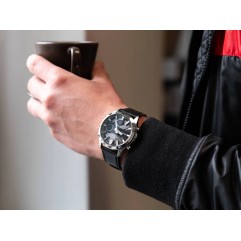 Чоловічий годинник CASIO Edifice EFV-C120L-8AEF