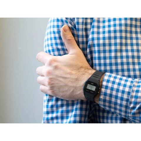 Чоловічий годинник CASIO F-91WB-8AEF