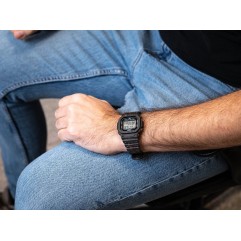 Чоловічий годинник CASIO G-SHOCK G-5600BG-1ER