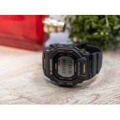 Чоловічий годинник CASIO G-SHOCK G-SQUAD GBD-200-1A1ER