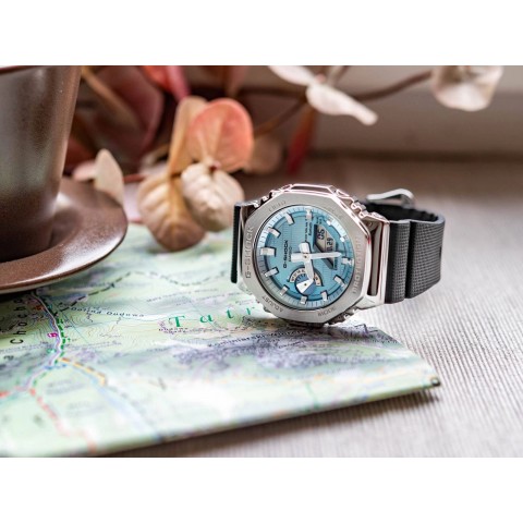 Чоловічий годинник CASIO G-SHOCK GBM-2100A-1A2ER