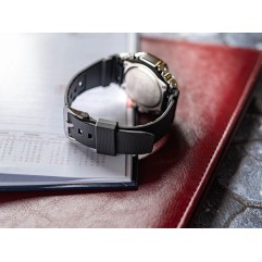 Чоловічий годинник CASIO G-SHOCK GBM-2100A-2BER