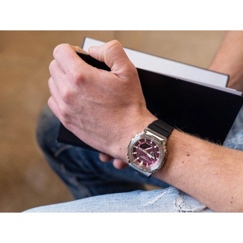 Чоловічий годинник CASIO G-SHOCK GBM-2100A-4BER