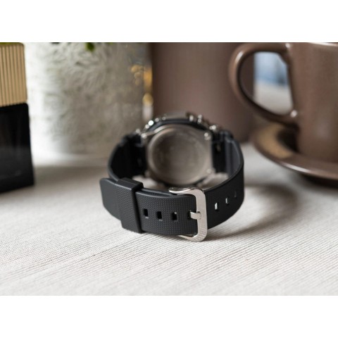 Чоловічий годинник CASIO G-SHOCK GBM-2100A-8BER