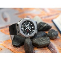 Чоловічий годинник CASIO G-SHOCK GM-2100M-1AER