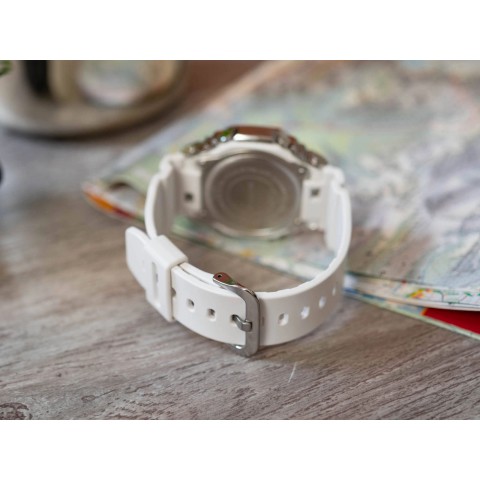 Чоловічий годинник CASIO G-SHOCK GM-2100WS-7AER