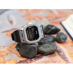 Чоловічий годинник CASIO G-SHOCK GM-5600M-1ER Чорний