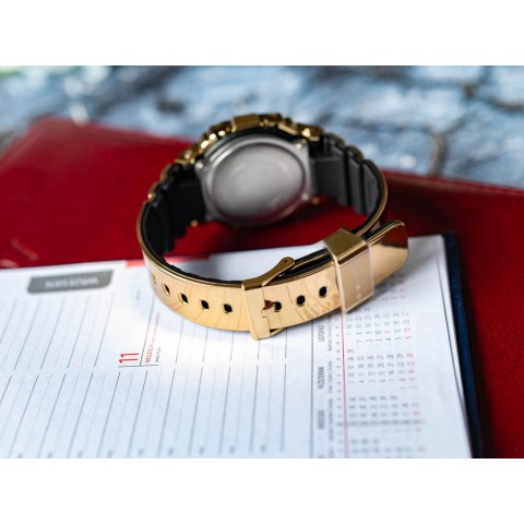 Чоловічий годинник CASIO G-SHOCK GM-5600YMG-9ER