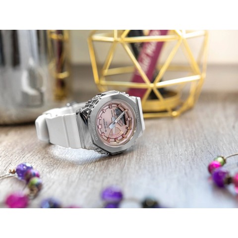 Жіночий годинник CASIO G-SHOCK GM-S2100WS-7AER Sparkle of Winter