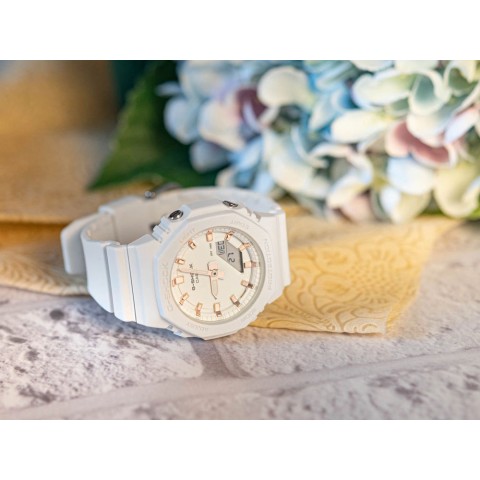 Чоловічий годинник CASIO G-SHOCK GMA-P2100M-7AER