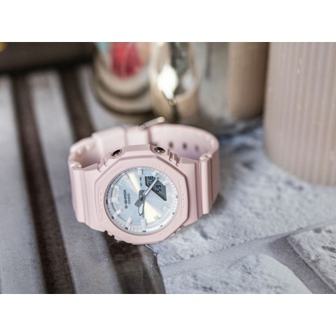 Чоловічий годинник CASIO G-SHOCK GMA-P2100PC-4AER