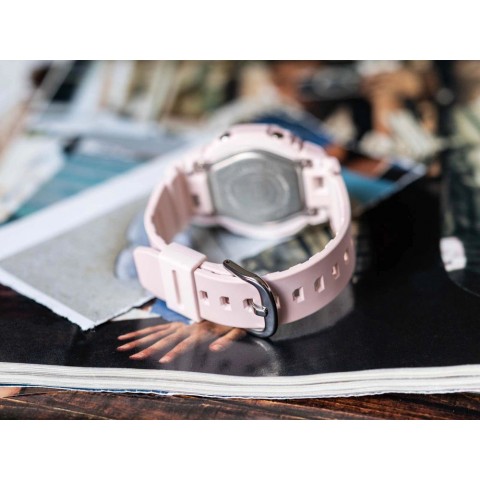 Чоловічий годинник CASIO G-SHOCK GMA-P2100PC-4AER