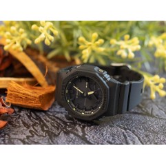 Чоловічий годинник CASIO G-SHOCK GMA-P2100SA-1A2ER