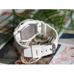 Жіночий годинник CASIO G-SHOCK GMA-P2100ST-7AER