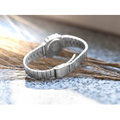 Жіночий годинник CASIO LA670WEA-8AEF