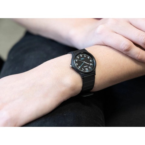 Жіночий годинник CASIO LQ-24B-1BEF