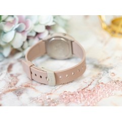 Жіночий годинник CASIO LW-205H-4AEF