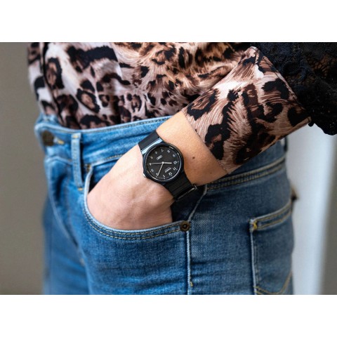 Жіночий годинник CASIO MQ-24B-1BEF