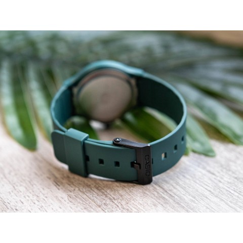 Жіночий годинник CASIO MQ-24B-3BEF