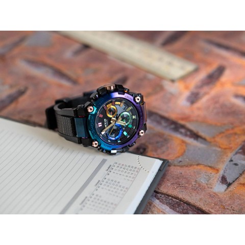 Чоловічий годинник CASIO G-SHOCK MTG-B3000DN-1AER Exclusive Diffuse Nebula