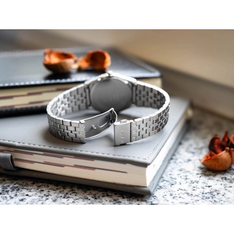 Чоловічий годинник CASIO MTP-B145D-3AVEF