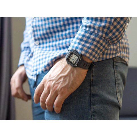 Чоловічий годинник CASIO WS-B1000-2AVEF Sport
