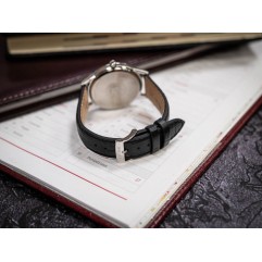 Чоловічий годинник Citizen AW1231-07A Eco-Drive Elegance