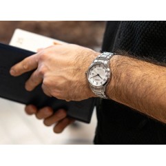 Чоловічий годинник Citizen AW1231-58B Eco-Drive Elegance