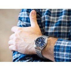 Чоловічий годинник Citizen AW1240-57L Eco-Drive Super Titanium