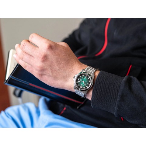 Чоловічий годинник Citizen AW1811-82X Eco-Drive Marine